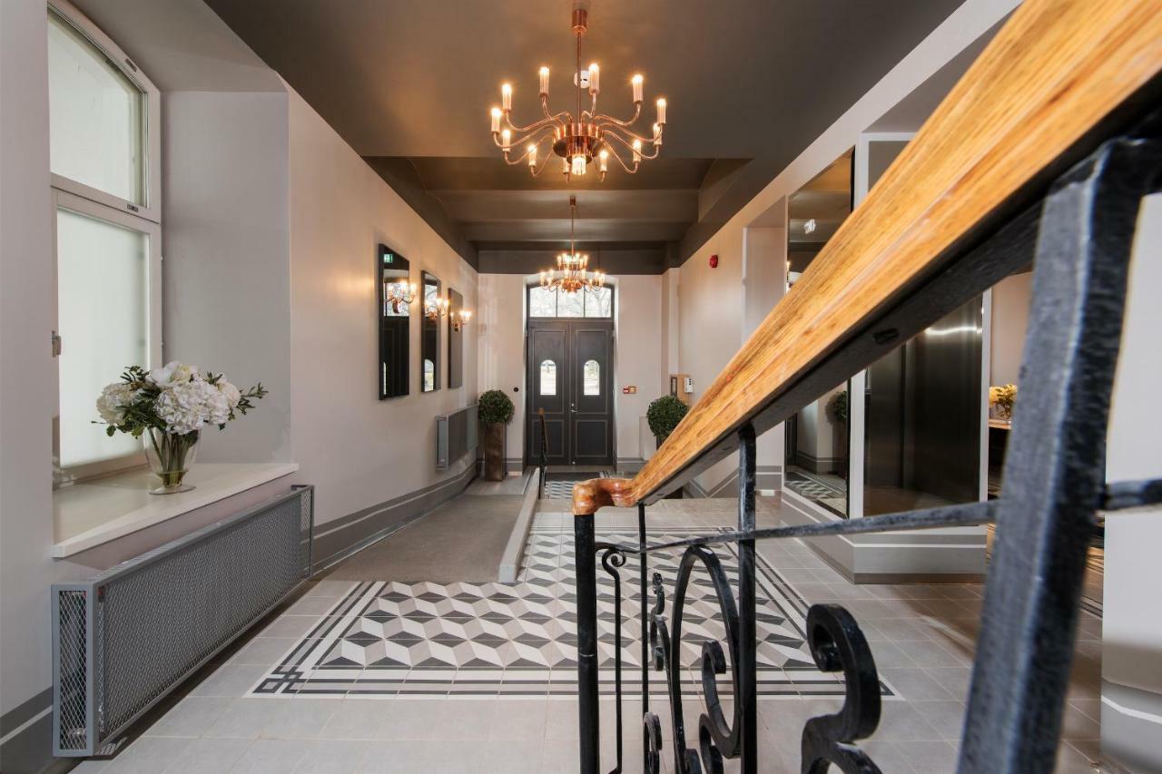 Tallinnhousing Studio At Mere Residence 24 H Reception Extérieur photo